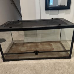 40 Gallon Reptile Tank With Screen Lid/ Front Doors 