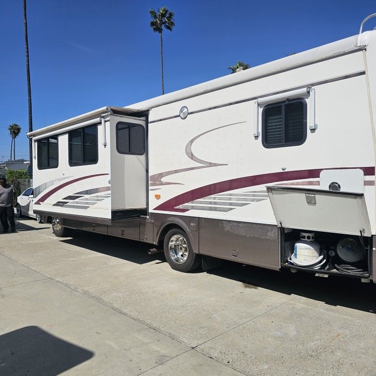 1999 Newmar Mountainair