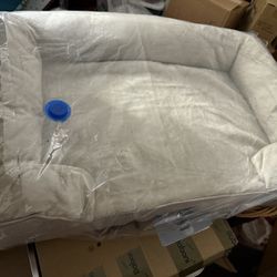 MEDIUM SIZE DOG BED