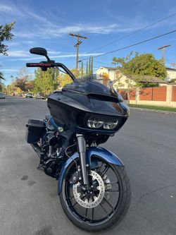 2019 Harley Davidson Road glide cvo package
