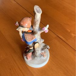 Hummel -  Out of Danger  56/B          5”