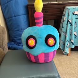 five nights at freddy’s black light jumbo cupcake 