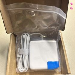 Mac Notebook  Power Adaptor 