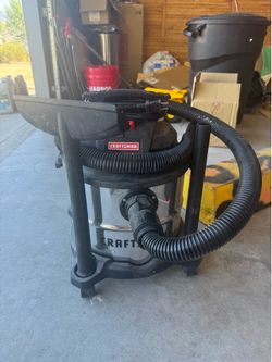 Craftsman 4.0 Peak HP 5 Gallon Stainless Steel Wet/Dry Vac