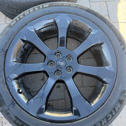 Ford Explorer ST Wheels And Tires 