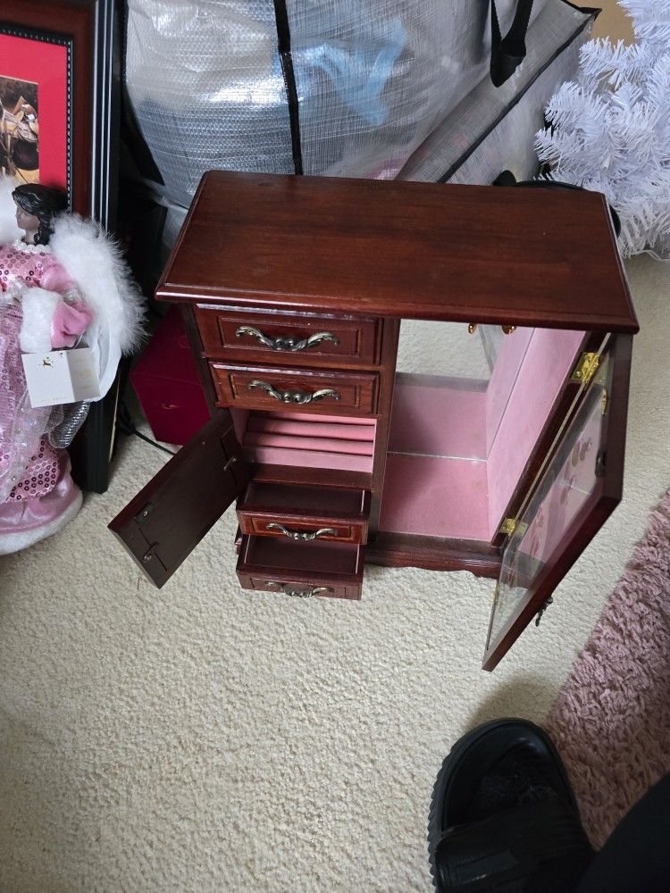 Vintage Jewelry Box