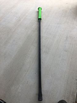 Snap On SPBH8. 48 in Strike Pry Bar .