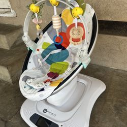 4Moms MamaRoo Swing 