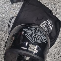 Harley Davidson Helmet & Gloves Women's Large