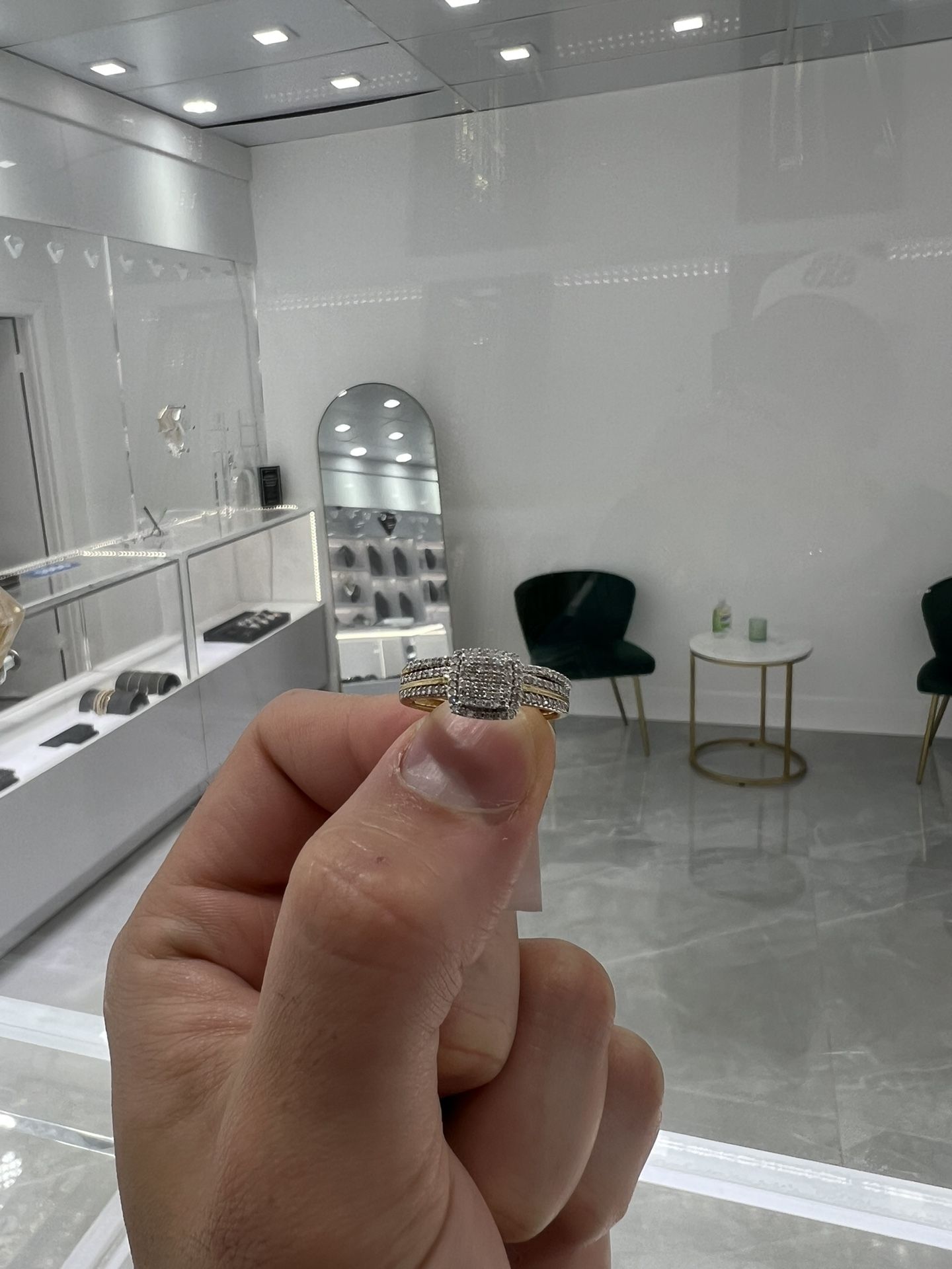 Diamond Engagement Ring 10kt