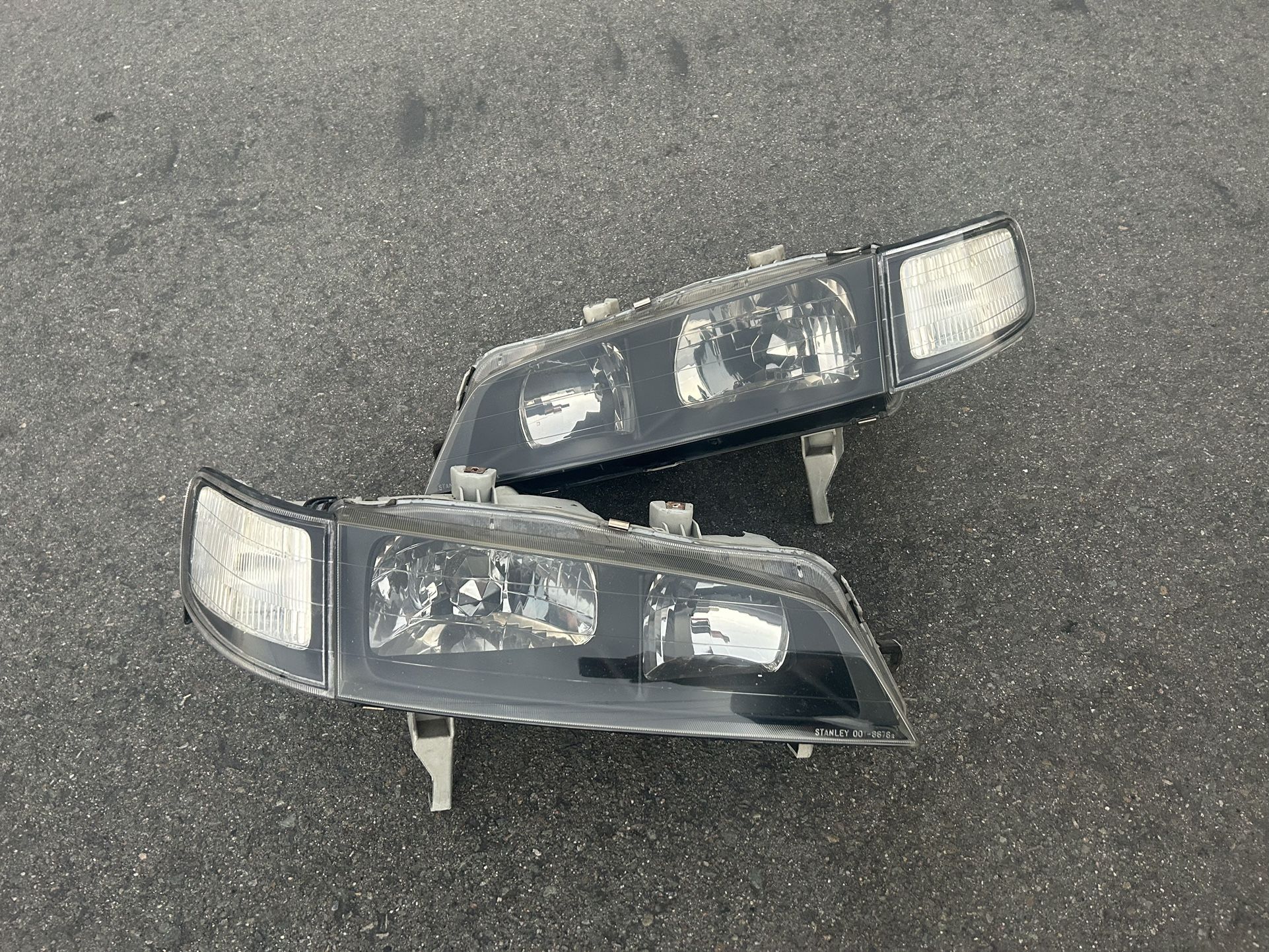 94-97 Accord SiR Headlights - OEM, JDM, Stanley - CD6, CF2, CD5, CE1