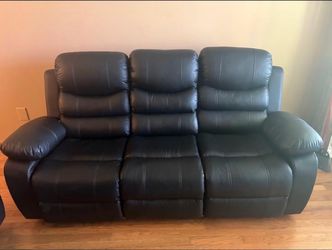 Juego de sofá y loveseat reclinables negros - con consola y portavasos
