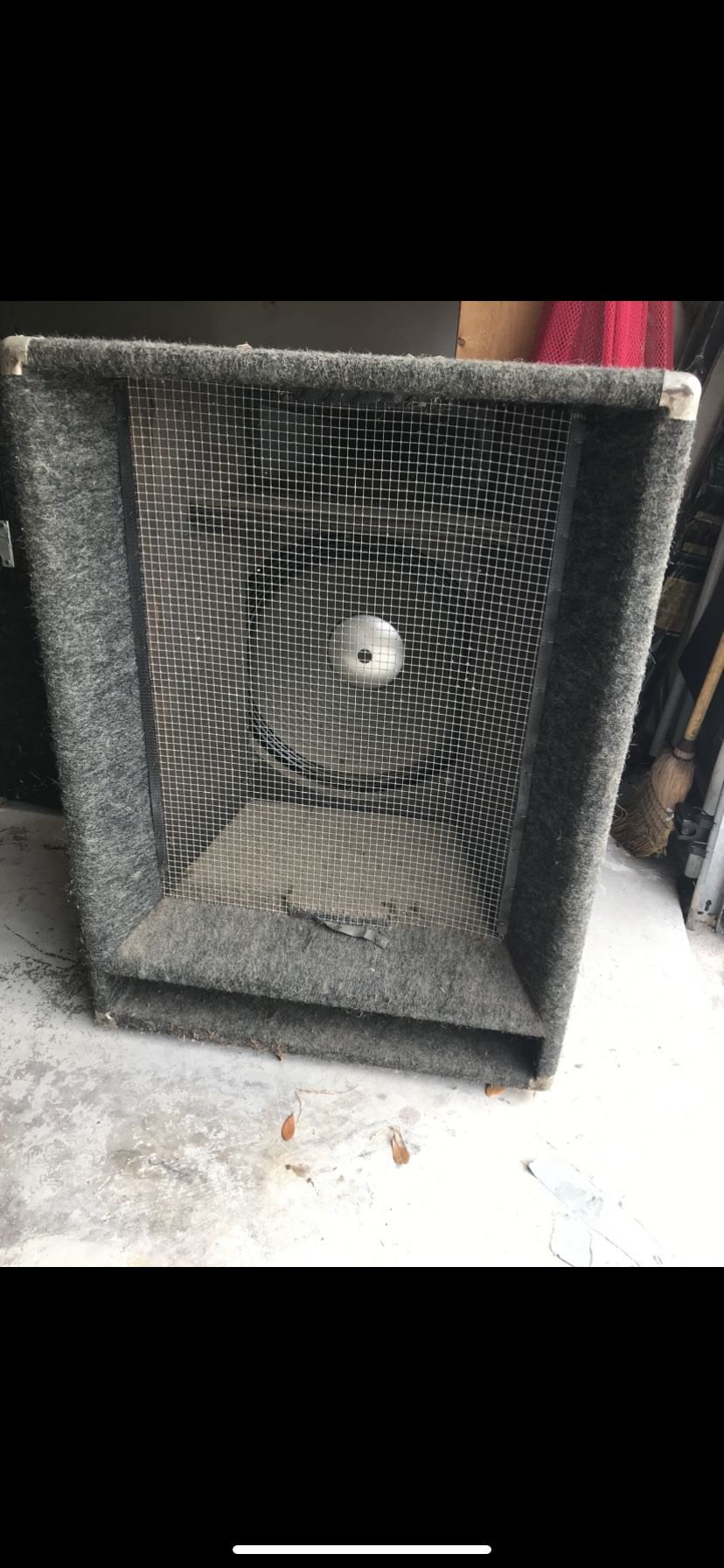 2 cerwin vega v30 speakers