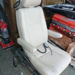 Bruno turny orbit handicapped chair lift