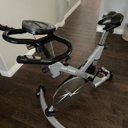 Softride Exercise Spin Stationary Bike for Sale in Sun City AZ OfferUp