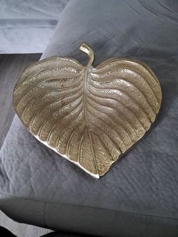 Golden Leaf decor