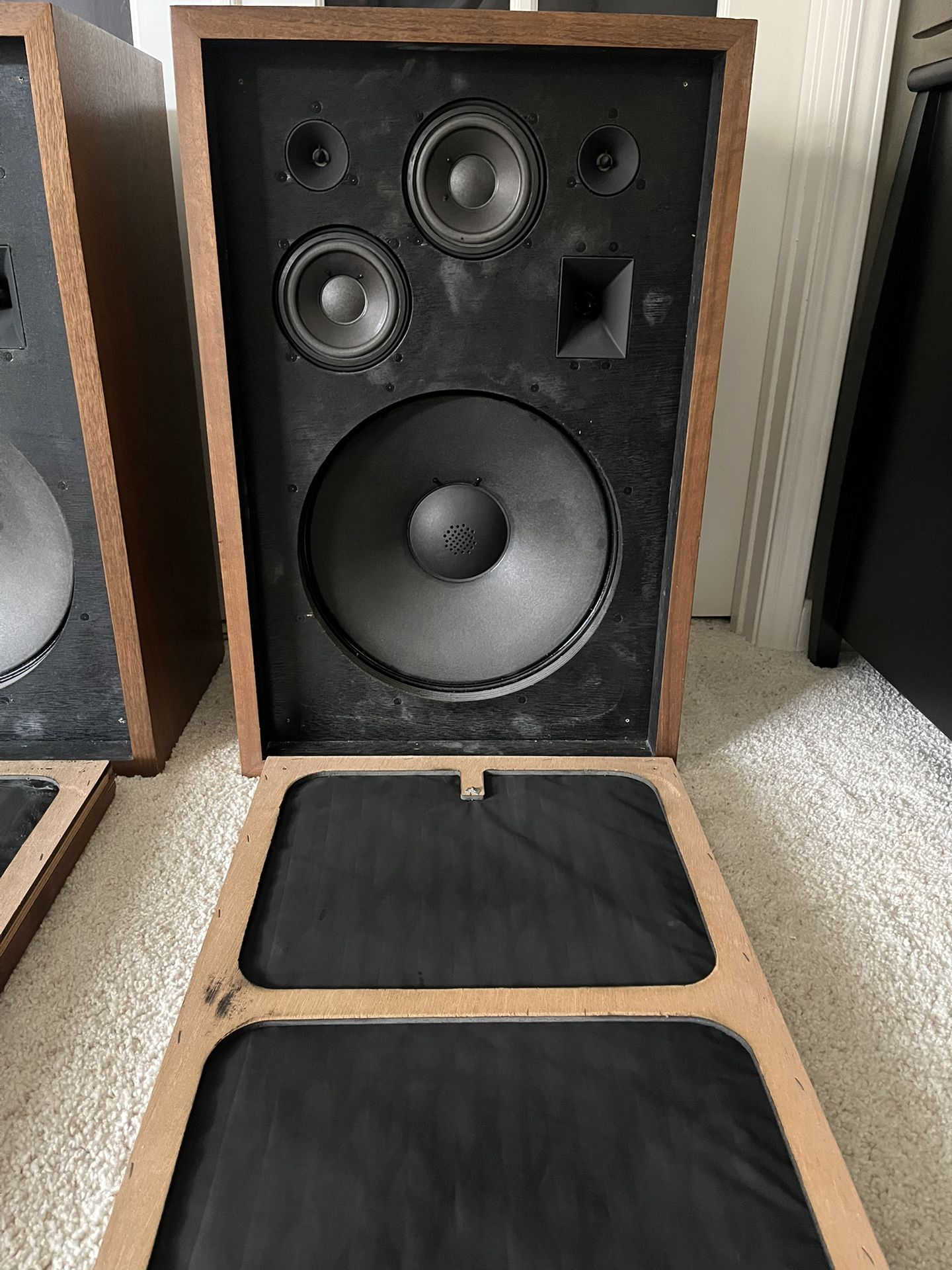 Pioneer CS-63DX Speakers