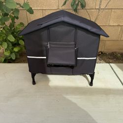 Outdoor Pet Home (Medium, Black)