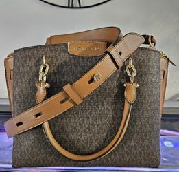 MK MICHAEL KORS PURSE 