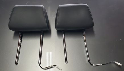 BMW OEM Front Seat Headrests - NICE 