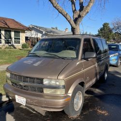 2000 Chevrolet Astro
