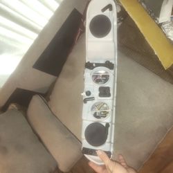 R\H Replacement Headlight For Town And Country 