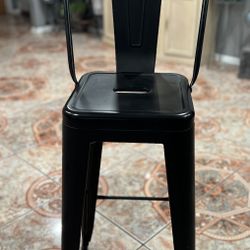 Bad Height Black Chairs