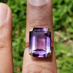 14k Gold Amethyst Vintage Ring Size 6