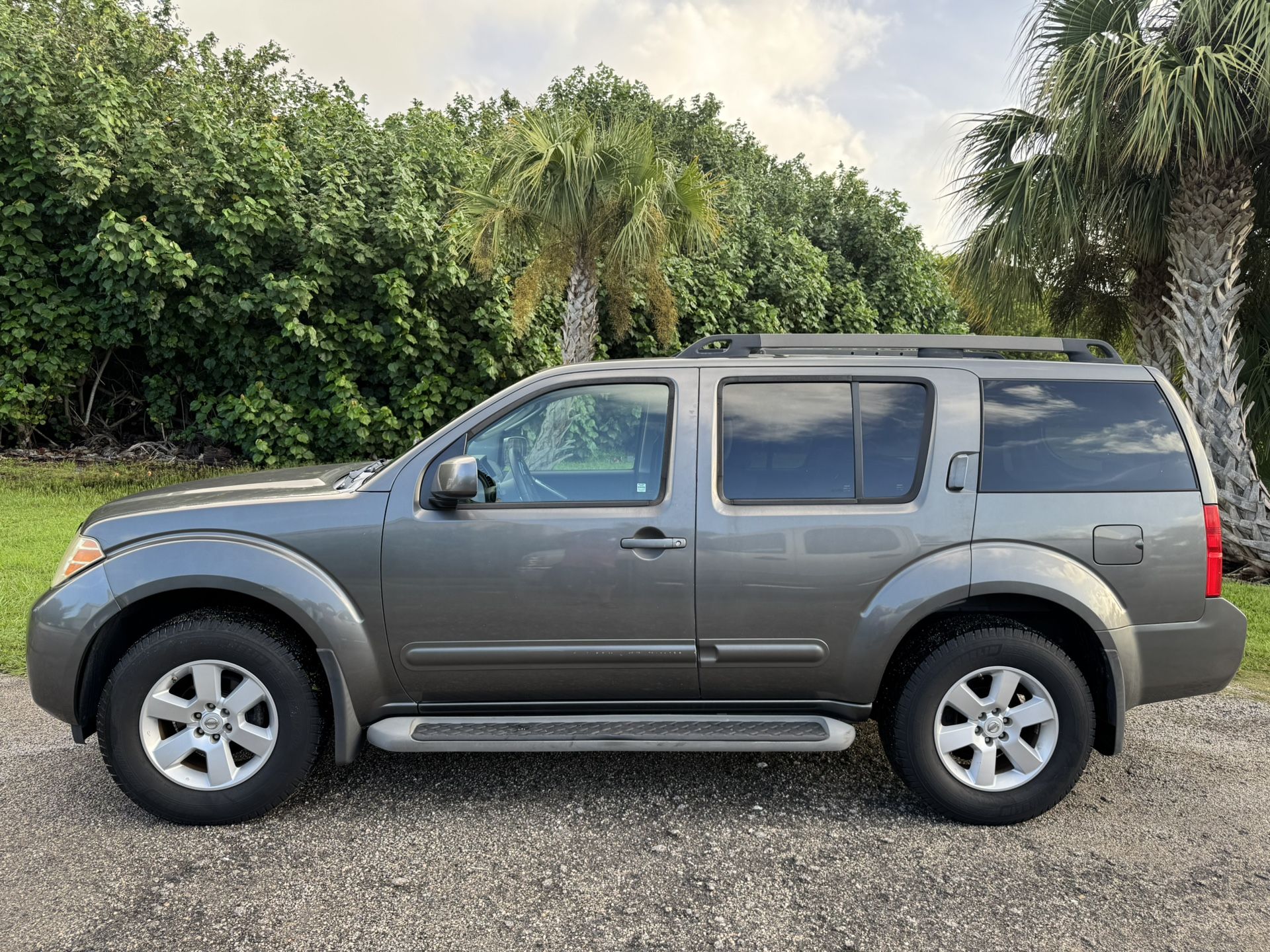 2008 Nissan Pathfinder