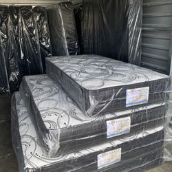 BRAND NEW QUEEN, KING, FULL, TWIN MATTRESSES WITH BOX SPRING 