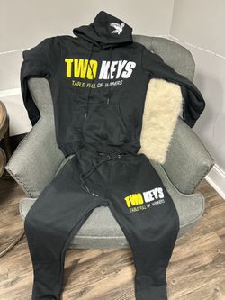 2Keys New Sweat Pants/sweat Shirt Combo
