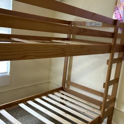 Twin bunk Beds NO MATRESS . 