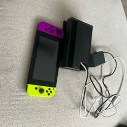 Nintendo Switch 