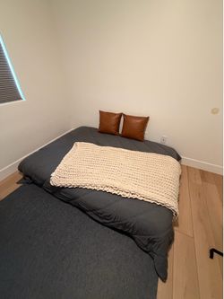 Full Size Mattress + Pottery Barn Grey Quilt + Samiah Luxe Oversized Woven Throw