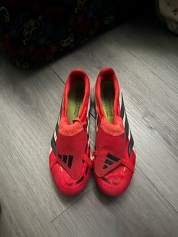 Pro predator cleats
