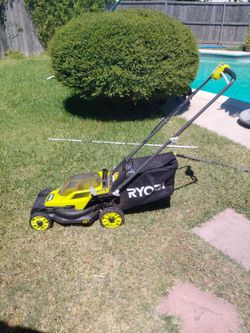 Ryobi 13" Cordless Push Lawn Mower