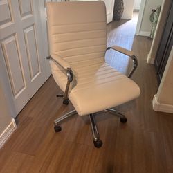 Office chair mid back white leather