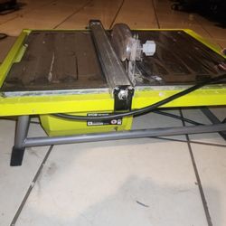 Ryobi Table Saw