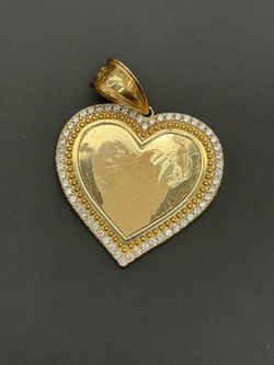 10 k yellow gold heart charm pendant 2.5 inch