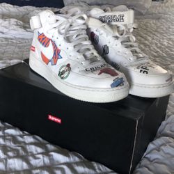 Supreme Nike Air Force 1 Mid 