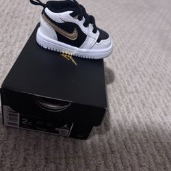 Jordan 1 Low Brand New 2c