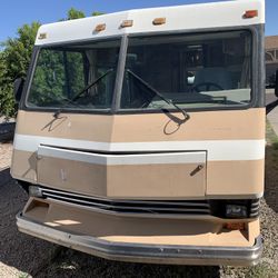 Rv Mobile Home Winnebago 