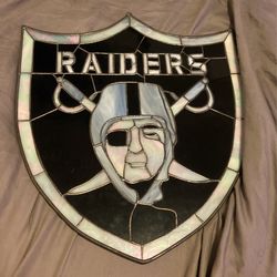 Raiders Glass