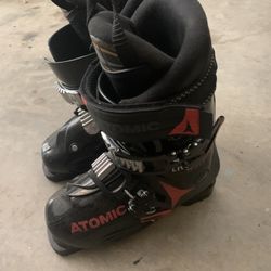 Atomic Ski Boots