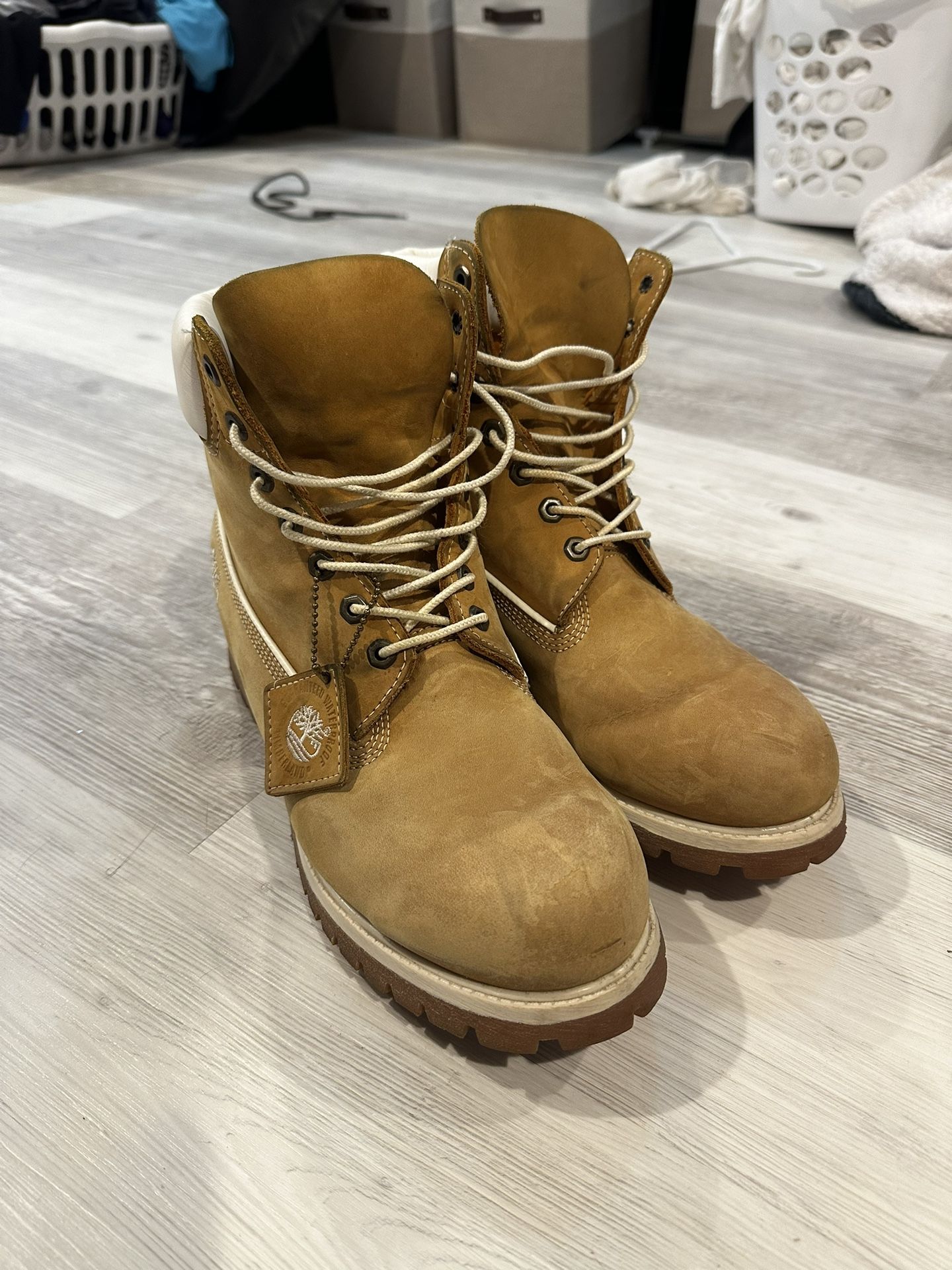 Timberland Tan/white Boot