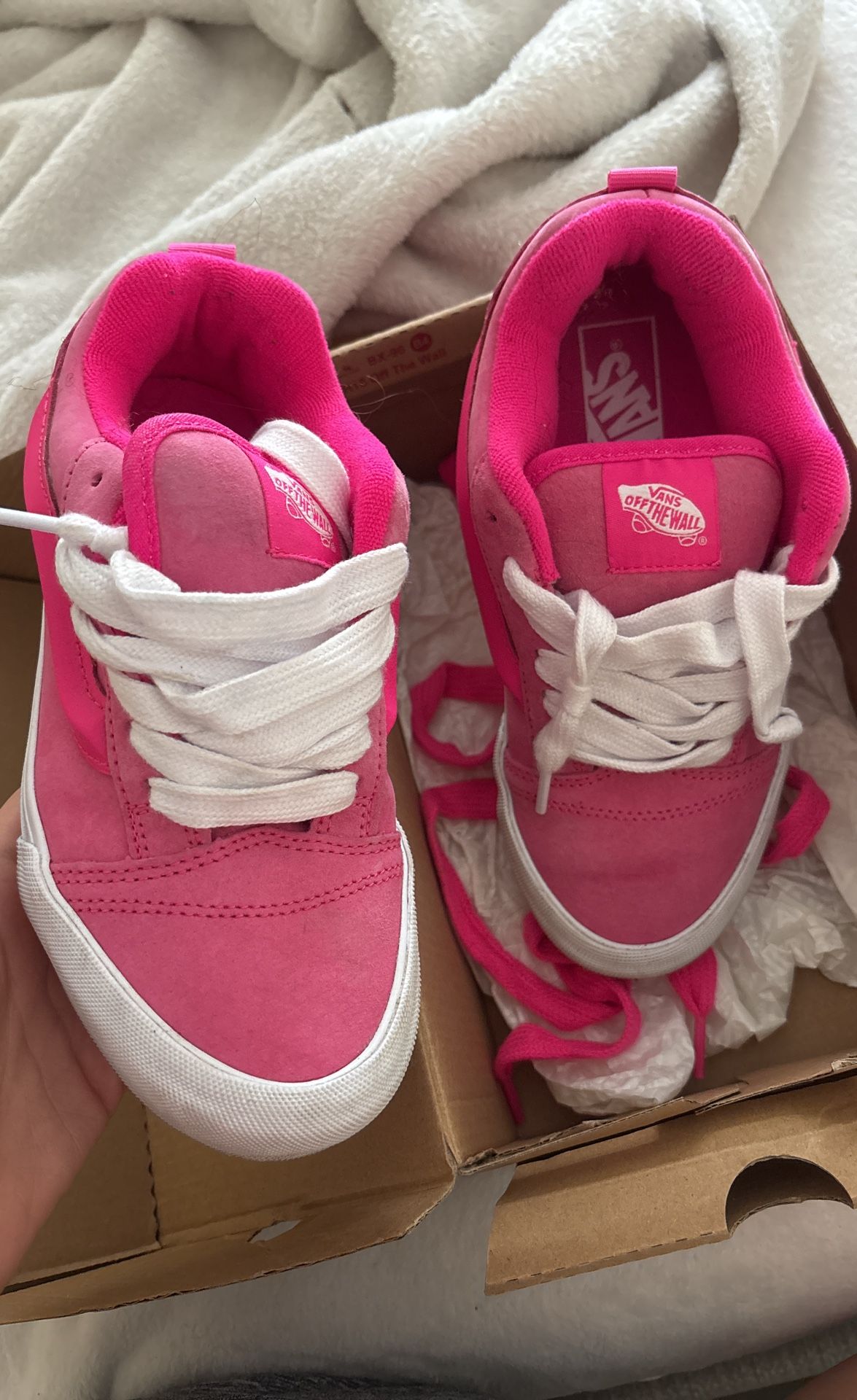 knu skool vans