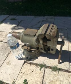 Large Vice