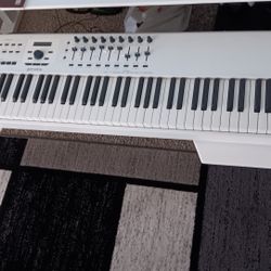 Arturia Keylab 88 MkII  - Top Model