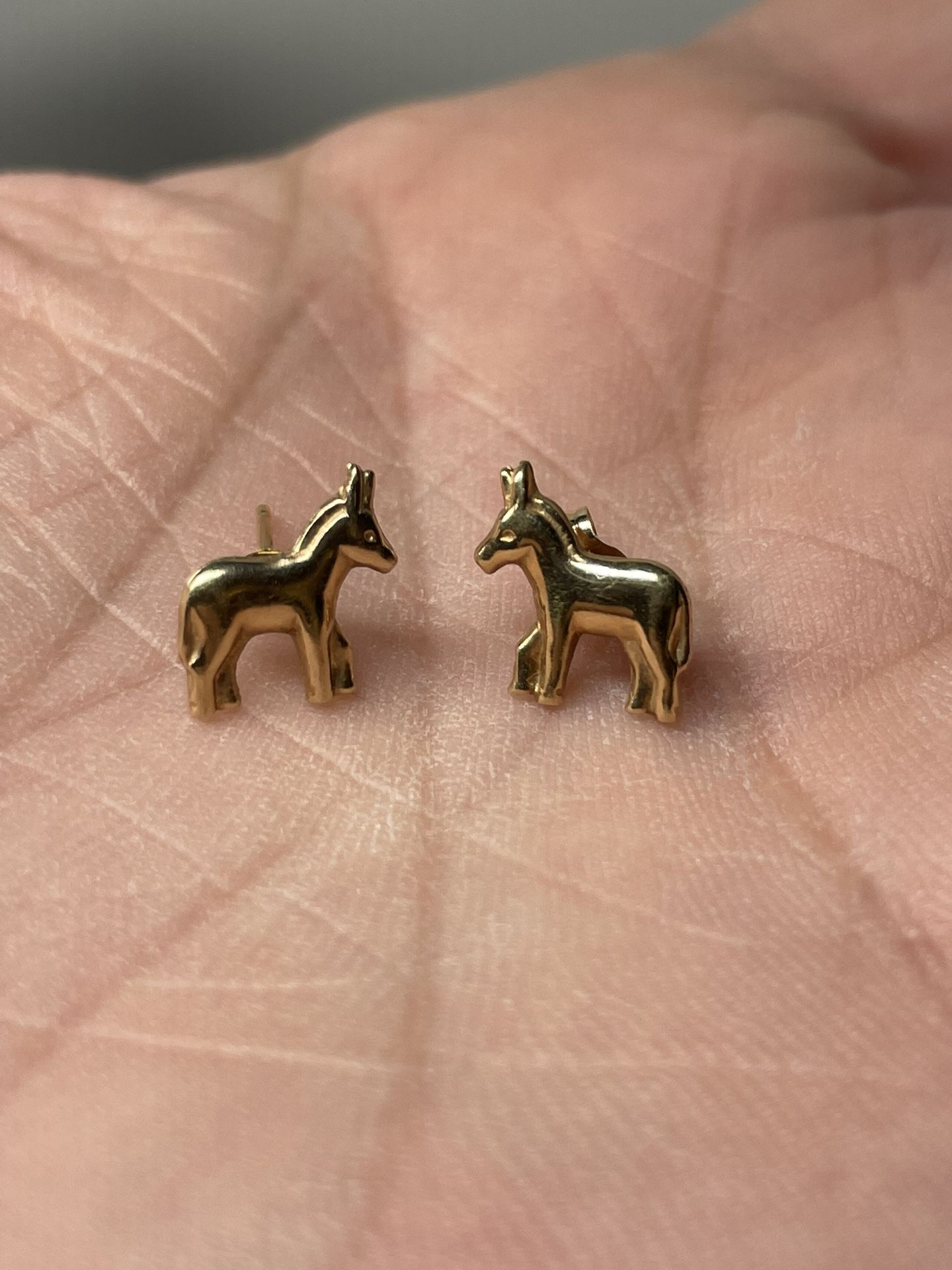 Solid 10K Yellow Gold Donkey Stud Earrings – Unique & Rare Design