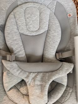 Ergobaby evolve 3-in 1 bouncer